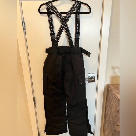 Canada Goose Womens Tundra Cargo Pant Ski Jumper Pant with